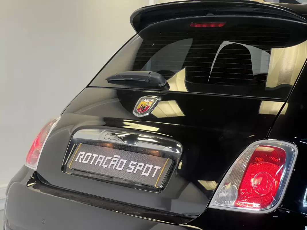 Abarth 500 2016 - 15990 EUR, 90000 km - 90000km - foto 35 de 48