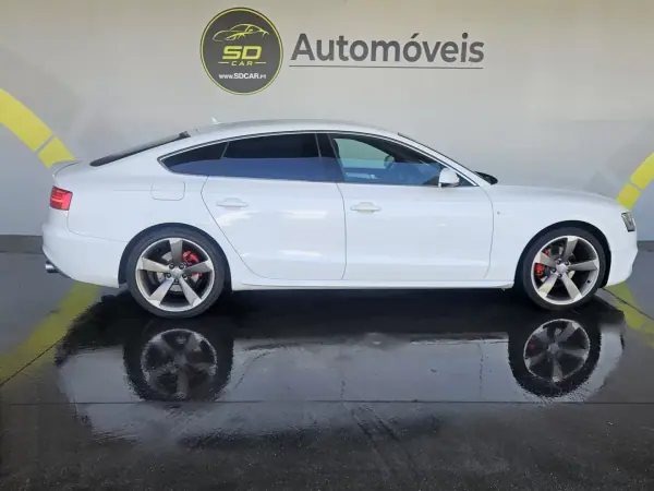 Audi A5 Sportback 2014 - 16750 EUR, 298000 km - AUTO.MOTO.pt - 298000km - foto 3 de 9