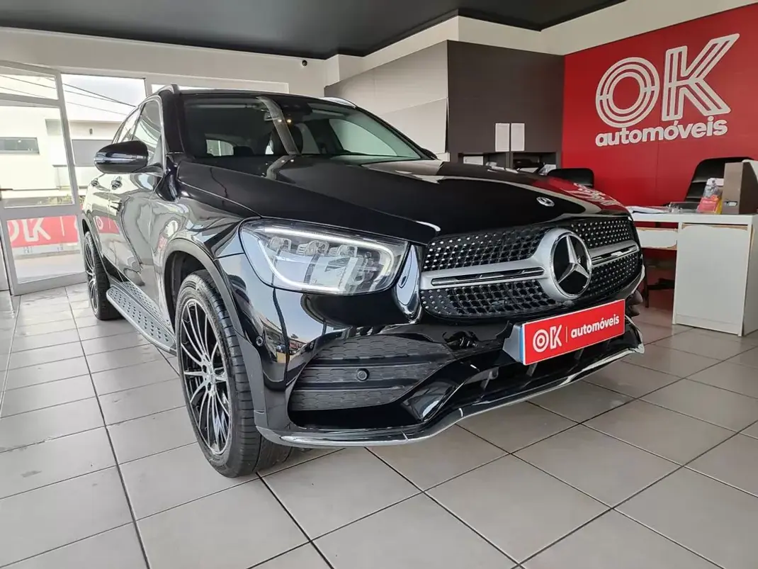 Mercedes-Benz GLC 300 2022 - 41500 EUR, 64500 km - AUTO.MOTO.pt - 64500km - foto 1 de 40