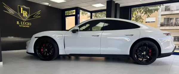 Porsche Taycan 2023 - 82000 EUR, 80500 km - AUTO.MOTO.pt - 80500km - foto 14 de 37