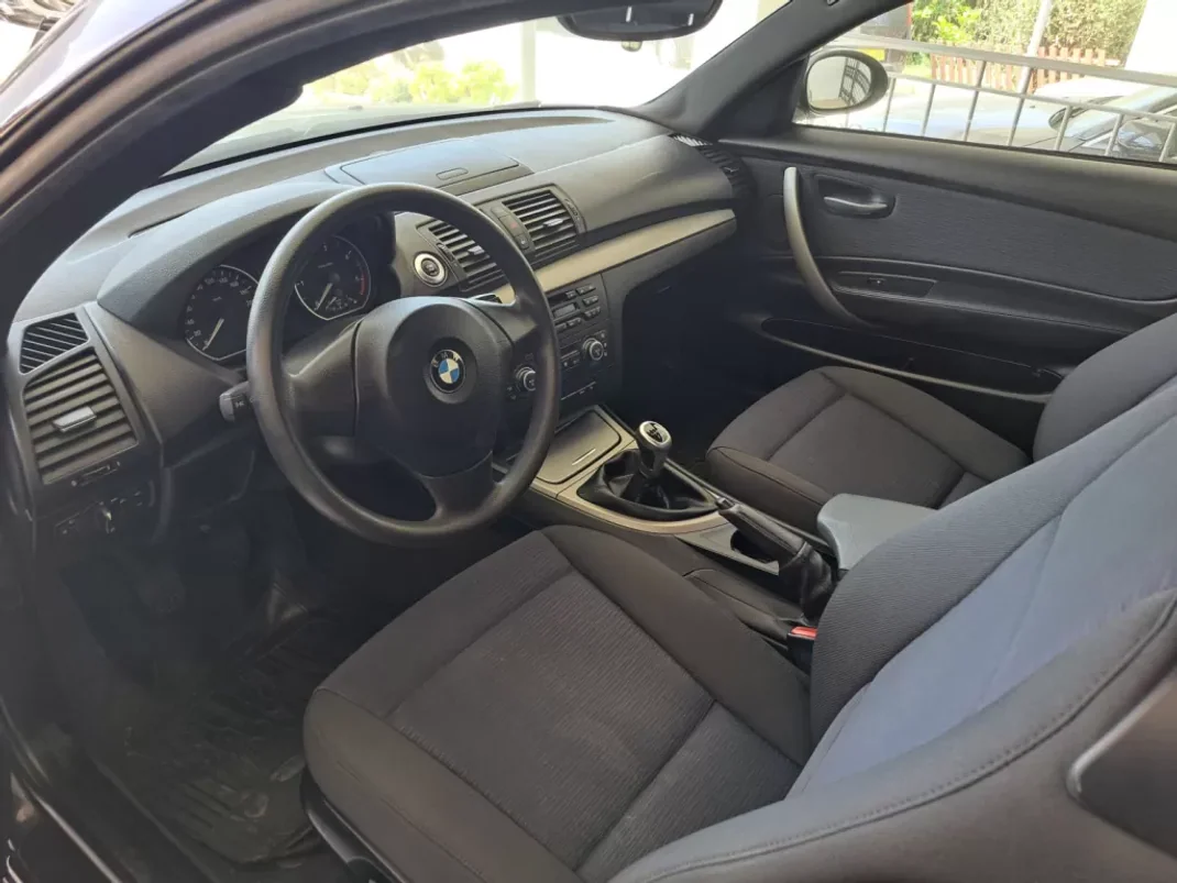 BMW 118 2008 - 8250 EUR, 299950 km - AUTO.MOTO.pt - 299950km - foto 13 de 13