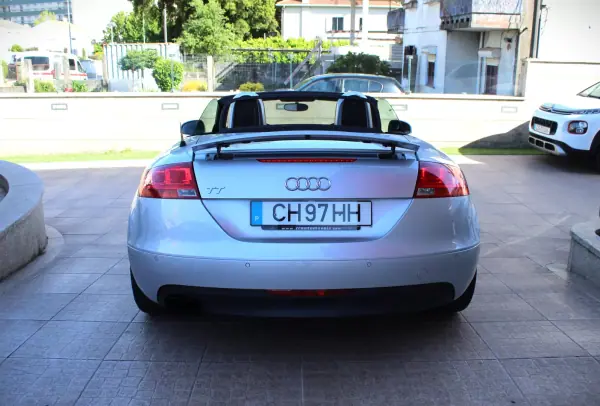 Audi TT Roadster 2009 - 12990 EUR, 216600 km - AUTO.MOTO.pt - 216600km - foto 7 de 28