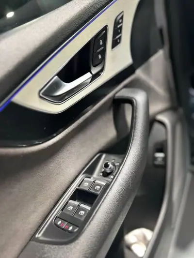 Audi Q7 2016 - 41000 EUR, 139983 km - AUTO.MOTO.pt - 139983km - foto 26 de 46