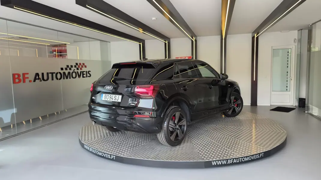 Audi Q2 2018 - 22500 EUR, 149812 km - AUTO.MOTO.pt - 149812km - foto 4 de 69