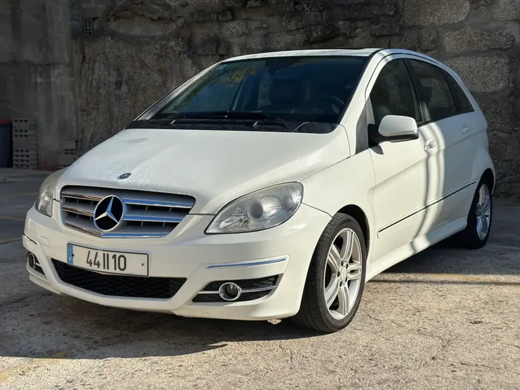 Mercedes-Benz B 200 2009 - 7500 EUR, 281813 km - 281813km - foto 2 de 19