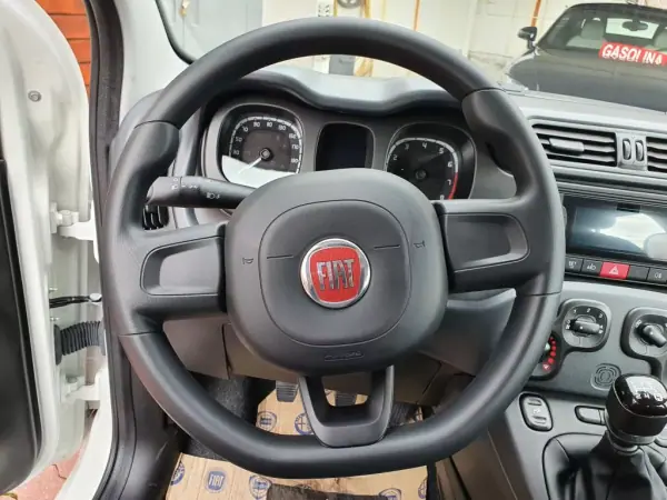 Fiat Panda 2020 - 7950 EUR, 68000 km - AUTO.MOTO.pt - 68000km - foto 8 de 11