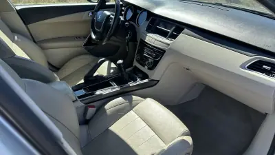 Peugeot 508 SW 2012 - 5900 EUR, 275000 km - 275000km - foto 17 de 19
