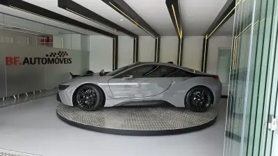 BMW i8 2015 - 62500 EUR, 132830 km - 132830km - foto 15 de 50