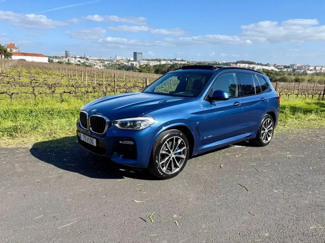 BMW X3 2018 - 36500 EUR, 69628 km - AUTO.MOTO.pt - 69628km - foto 1 de 32