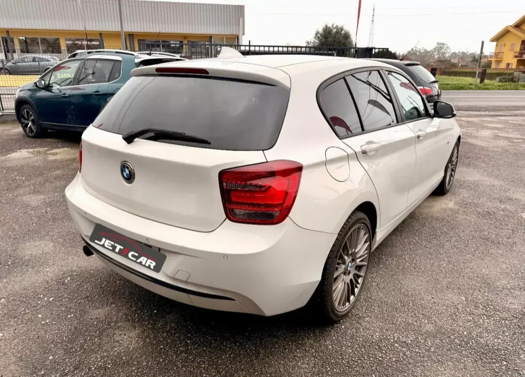 BMW 116 2013 - 14490 EUR, 157924 km - AUTO.MOTO.pt - 157924km - foto 3 de 13