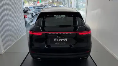 Porsche Cayenne 2019 - 59990 EUR, 87906 km - AUTO.MOTO.pt - 87906km - foto 32 de 33