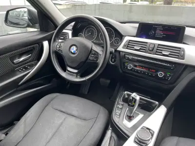 BMW 320 2013 - 13900 EUR, 220000 km - AUTO.MOTO.pt - 220000km - foto 42 de 55