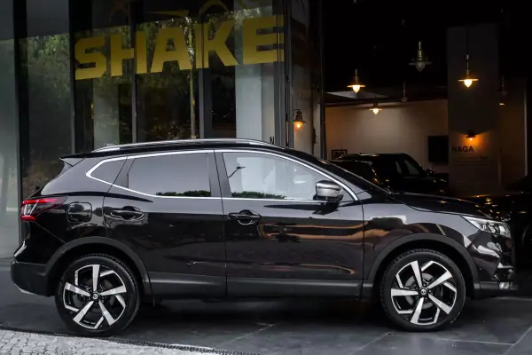Nissan Qashqai 2018 - 19750 EUR, 88579 km - AUTO.MOTO.pt - 88579km - foto 5 de 36