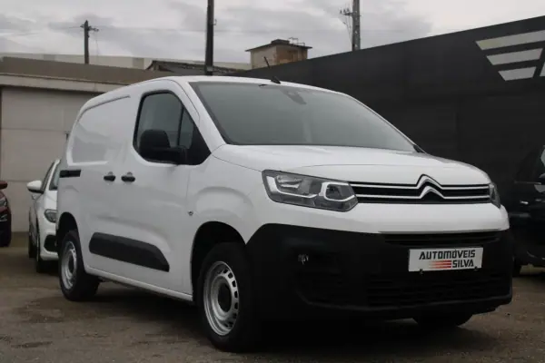 Citroën Berlingo 1.5 Bluehdi M Clube 102cv 2021 - 11990 EUR, 209000 km - AUTO.MOTO.pt - 209000km - foto 5 de 19