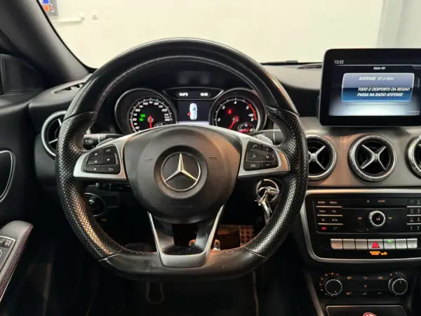 Mercedes-Benz CLA 220 2016 - 19890 EUR, 212000 km - AUTO.MOTO.pt - 212000km - foto 12 de 23