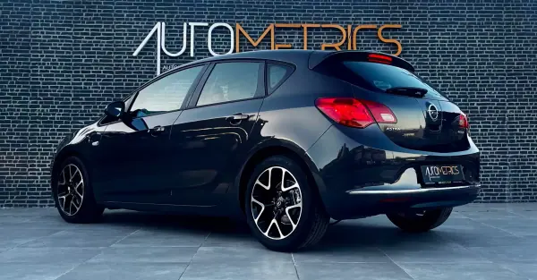 Opel Astra 2012 - 7500 EUR, 187000 km - AUTO.MOTO.pt - 187000km - foto 13 de 13