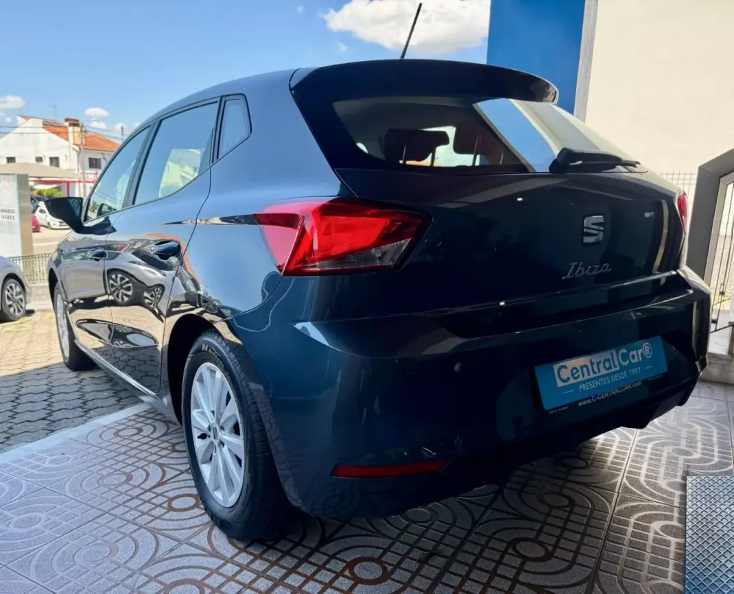 SEAT Ibiza 2023 - 13950 EUR, 74000 km - 74000km - foto 8 de 25