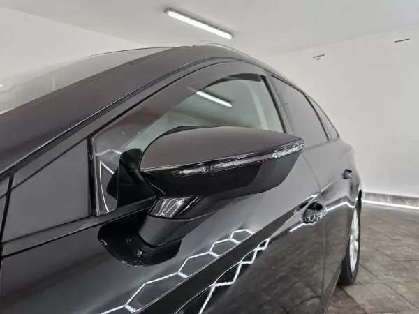 SEAT Leon ST 2016 - 9650 EUR, 246737 km - AUTO.MOTO.pt - 246737km - foto 7 de 79