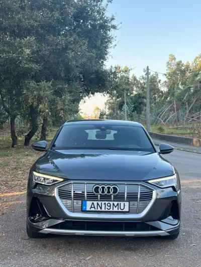 Audi e-tron 2022 - 34750 EUR, 131000 km - AUTO.MOTO.pt - 131000km - foto 22 de 50