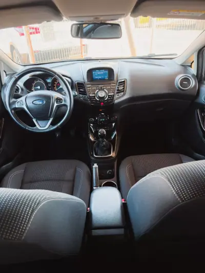 Ford Fiesta 2016 - 9990 EUR, 60000 km - 60000km - foto 13 de 15