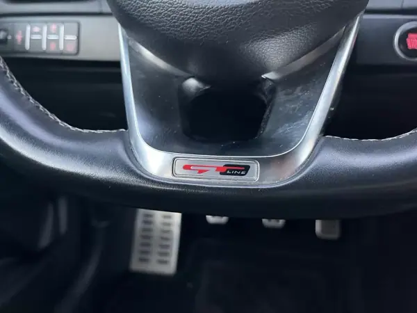 Kia ProCeed 2022 - 19450 EUR, 92000 km - AUTO.MOTO.pt - 92000km - foto 17 de 51