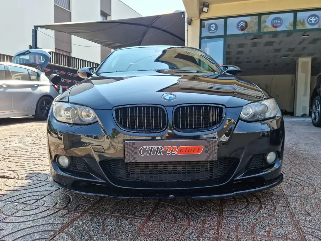 BMW 320 2008 - 15500 EUR, 140000 km - 140000km - foto 2 de 18