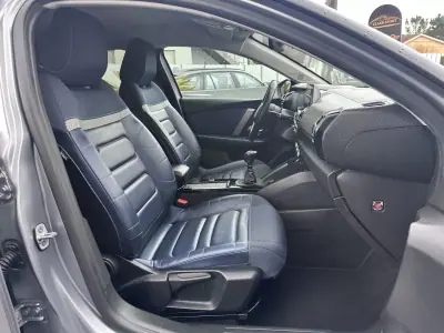 Citroën C4 2021 - 15900 EUR, 175000 km - AUTO.MOTO.pt - 175000km - foto 51 de 62