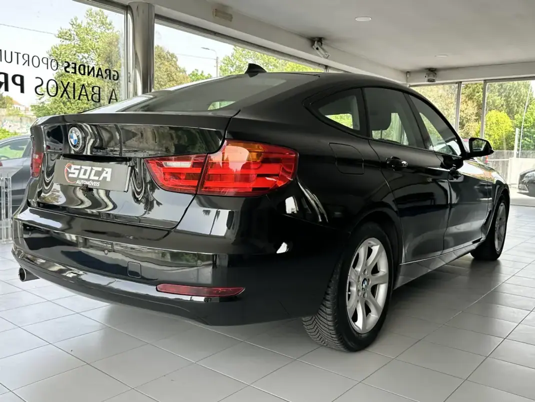 BMW 318 2016 - 17890 EUR, 141000 km - 141000km - foto 7 de 30