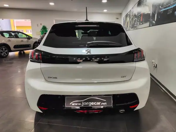 Peugeot 208 2021 - 13990 EUR, 80000 km - AUTO.MOTO.pt - 80000km - foto 14 de 49