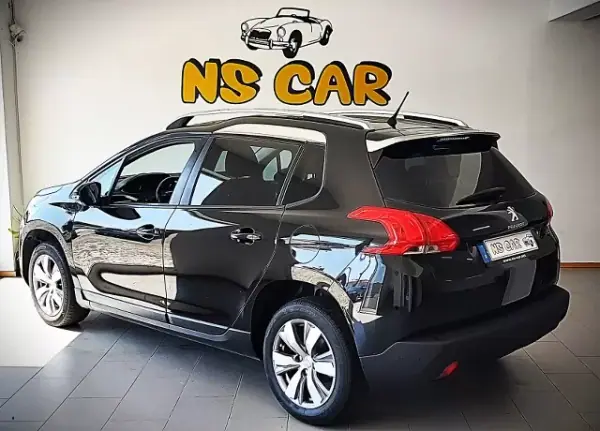 Peugeot 2008 2015 - 11850 EUR, 112000 km - AUTO.MOTO.pt - 112000km - foto 3 de 9