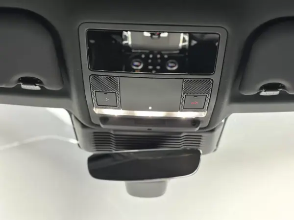 Land Rover Range Rover Evoque 2024 - 48200 EUR, 39000 km - AUTO.MOTO.pt - 39000km - foto 49 de 58