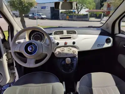 Fiat 500 2014 - 8950 EUR, 158132 km - AUTO.MOTO.pt - 158132km - foto 9 de 11
