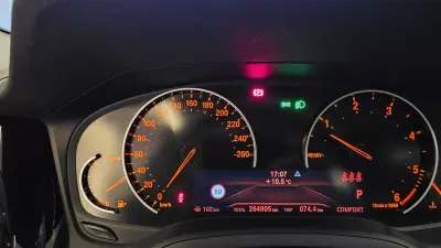 BMW 318 2020 - 21500 EUR, 264805 km - AUTO.MOTO.pt - 264805km - foto 43 de 62