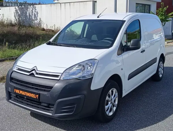 Citroën e-Berlingo Multispace Full Electric 2019 Elétrico — 64 600 km Citroën e-Berlingo Multispace Full Electric 2019 Elétrico