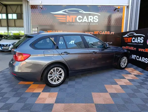 BMW 320 2013 - 9750 EUR, 317000 km - AUTO.MOTO.pt - 317000km - foto 2 de 23