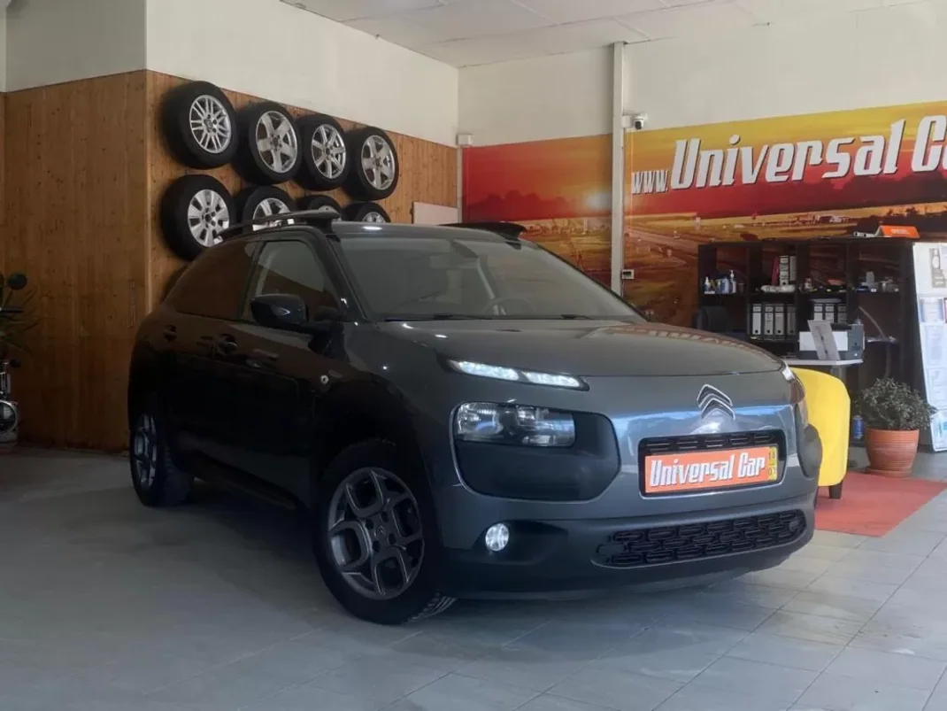 Citroën C4 Cactus 2014 - 11900 EUR, 169000 km - AUTO.MOTO.pt - 169000km - foto 1 de 16