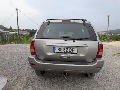 Jeep Grand Cherokee 1999 - 9500 EUR, 300000 km - AUTO.MOTO.pt - 300000km - foto 6 de 14