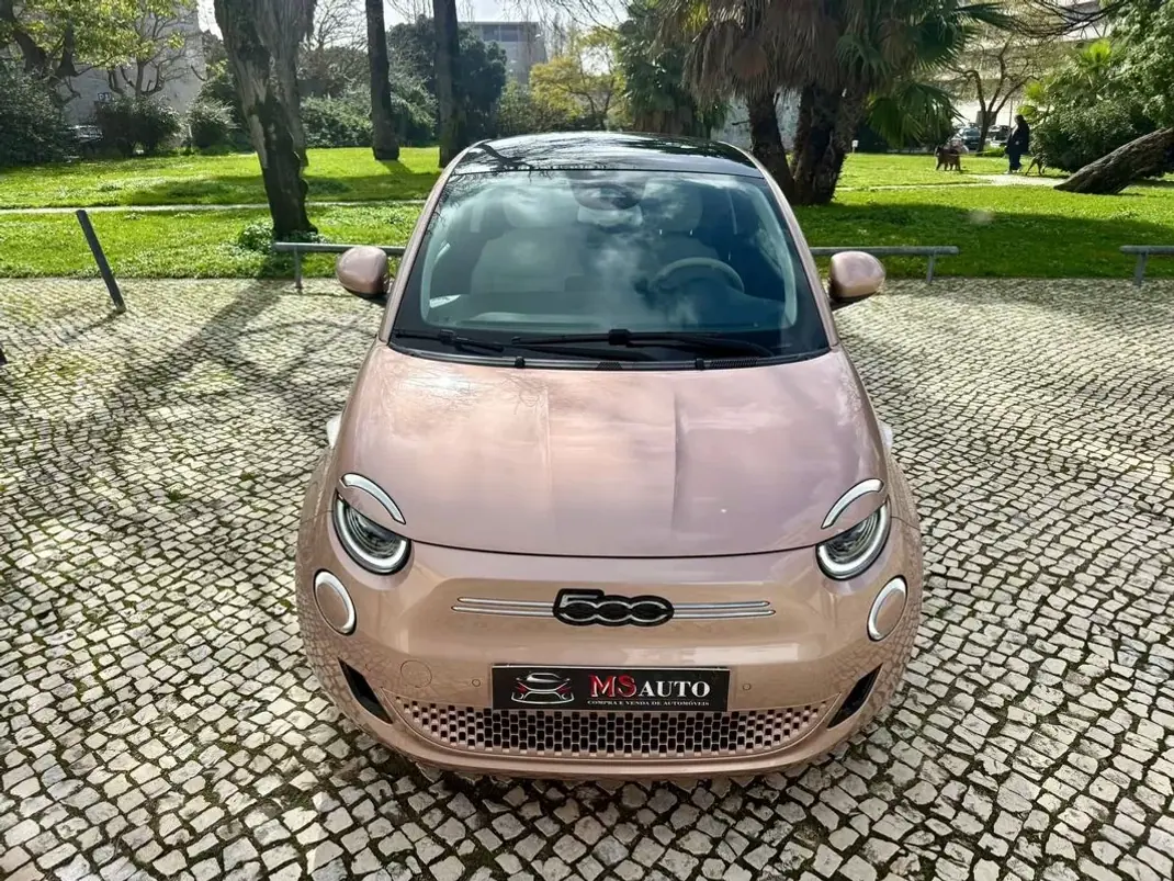 Fiat 500 3 + 1 2023 - 21990 EUR, 11350 km - AUTO.MOTO.pt - 11350km - foto 9 de 43