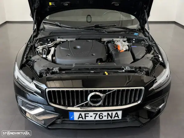 Volvo V60 2021 - 25990 EUR, 82125 km - AUTO.MOTO.pt - 82125km - foto 49 de 51