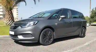 Opel Zafira 2019 - 18750 EUR, 116293 km - AUTO.MOTO.pt - 116293km - foto 8 de 15