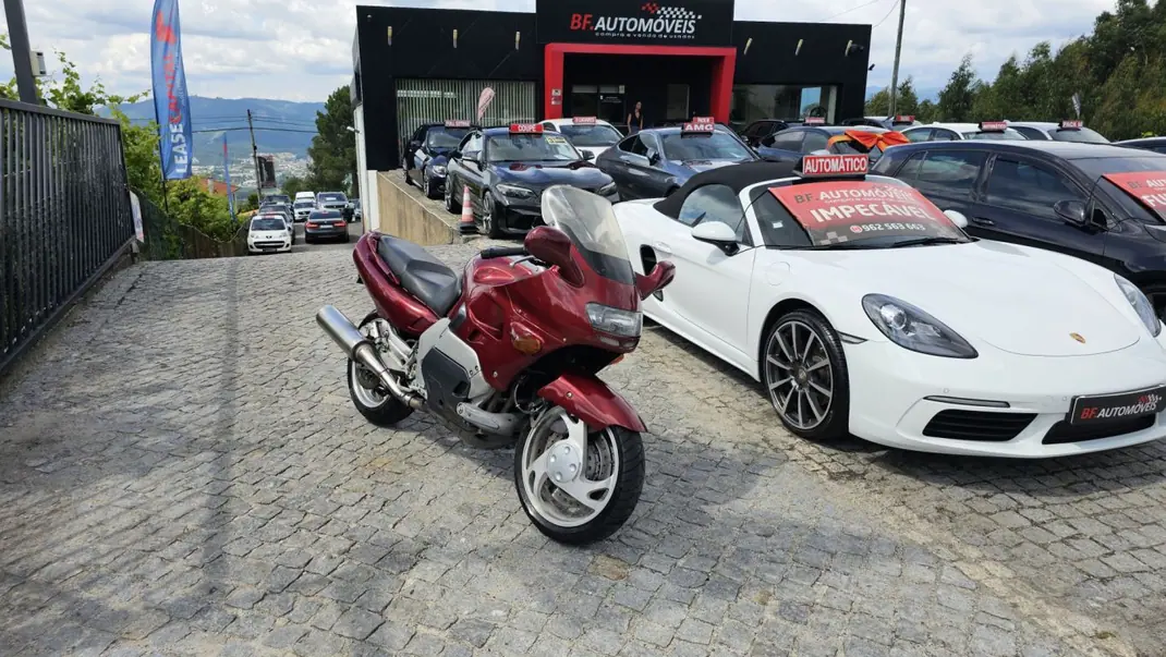 Yamaha 1993 - 2900 EUR, 65588 km - AUTO.MOTO.pt - 65588km - foto 4 de 16