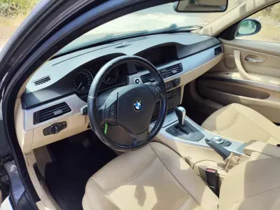 BMW 320 2006 - 8500 EUR, 361924 km - AUTO.MOTO.pt - 361924km - foto 7 de 9