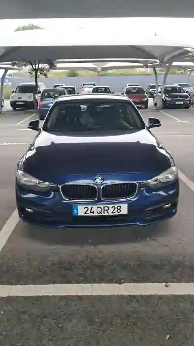 BMW 316 2015 - 9500 EUR, 268000 km - foto 1 de 12