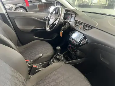 Opel Corsa 2019 - 8900 EUR, 116729 km - AUTO.MOTO.pt - 116729km - foto 16 de 22