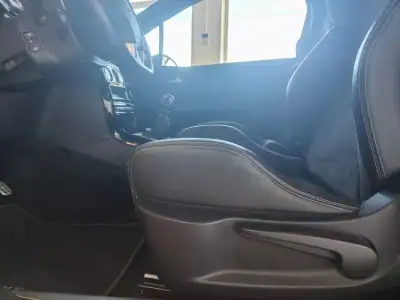 DS DS3 2016 - 17500 EUR, 48000 km - AUTO.MOTO.pt - 48000km - foto 22 de 34