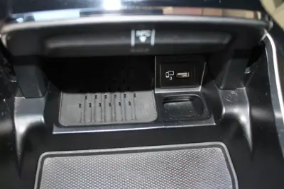 Mercedes-Benz CLS 53 AMG 2019 - 62500 EUR, 99945 km - AUTO.MOTO.pt - 99945km - foto 42 de 58