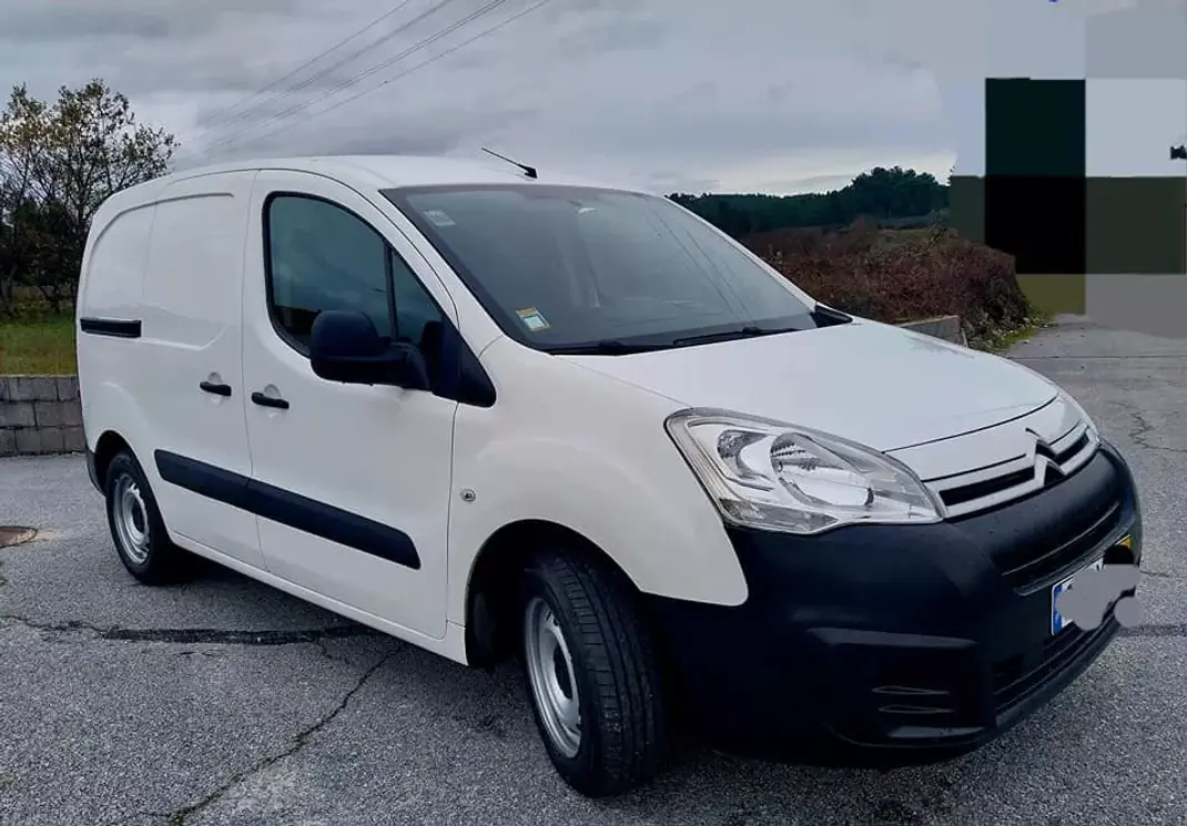 Citroën BERLINGO VAN XL 1.5 BLUE HDI 3 LUGARES 2016 - 12500 EUR, 126000 km - AUTO.MOTO.pt - 126000km - foto 1 de 9