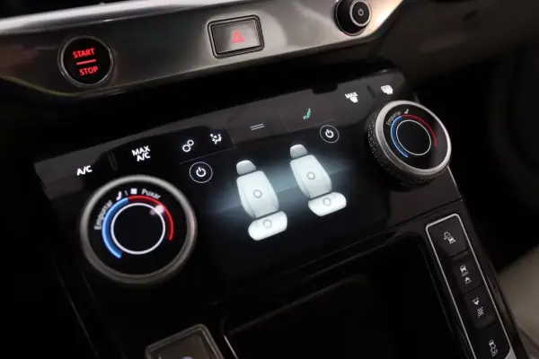 Jaguar I-Pace 2022 - 37900 EUR, 71093 km - AUTO.MOTO.pt - 71093km - foto 14 de 31
