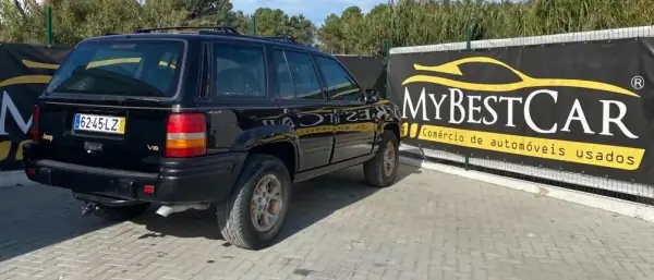 Jeep Grand Cherokee 1997 - 11900 EUR, 233000 km - AUTO.MOTO.pt - 233000km - foto 3 de 8