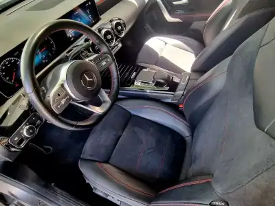 Mercedes-Benz A 180 2019 - 24500 EUR, 129000 km - AUTO.MOTO.pt - 129000km - foto 8 de 20
